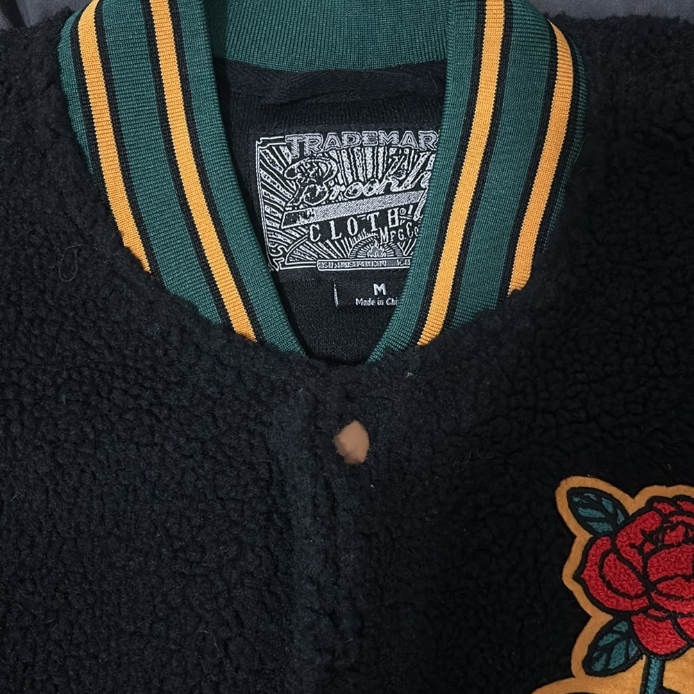 Jacket - Picture 2 of 4